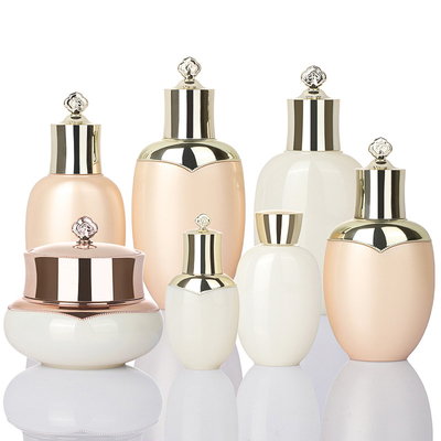 Luxury Gold Unique 50ml ขวดครีมทาหน้า 100ml 120ml 150ml Toner Lotion Bottle Skincare Suit Packaging