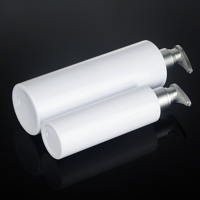เจลอาบน้ำ PET White Round 200ml 500ml Silver Top Serum Conditioner แชมพูพลาสติกปั๊มขวดบรรจุภัณฑ์บำรุงผิว