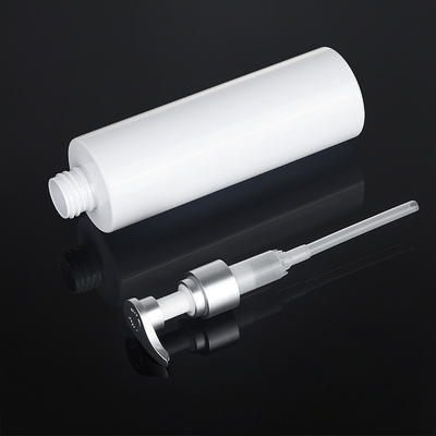 เจลอาบน้ำ PET White Round 200ml 500ml Silver Top Serum Conditioner แชมพูพลาสติกปั๊มขวดบรรจุภัณฑ์บำรุงผิว